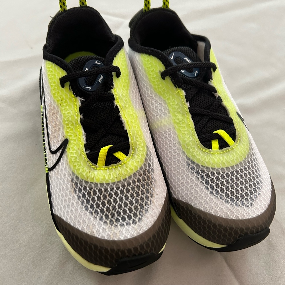 Nike Air Max 2090 TD Slip on Wht Blk Blue Volt Toddler Sneakers size 10c